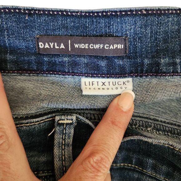 NYDJ Dayla Wide Cuff Capri Lift Tuck Technology Denim Womens Size 16 Blue - Picture 5 of 8